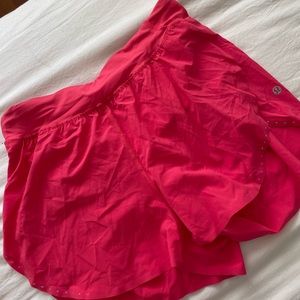 New LIP GLOSS lululemon fast & free shorts